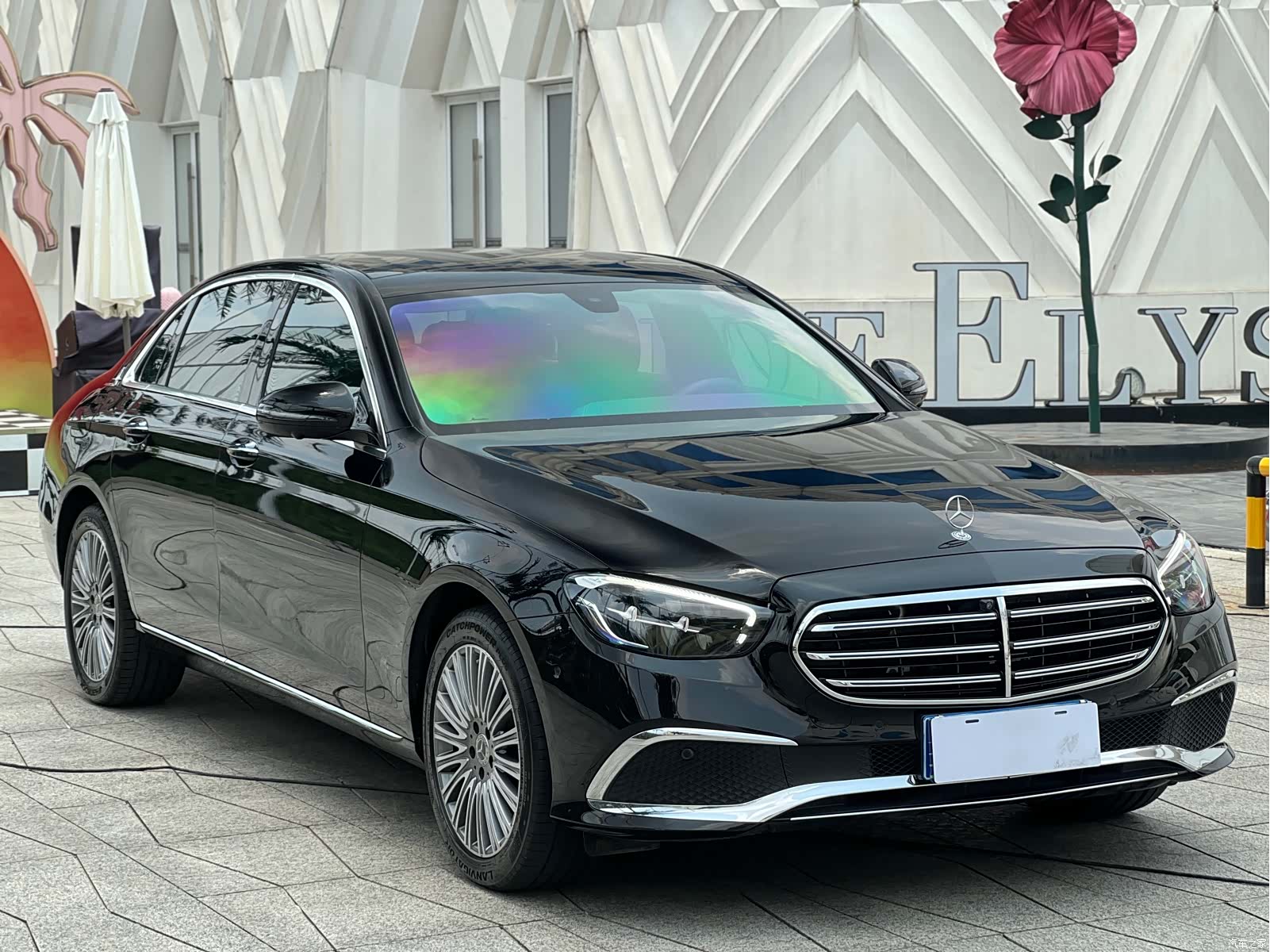 Mercedes-Benz E-Class, 2023 3