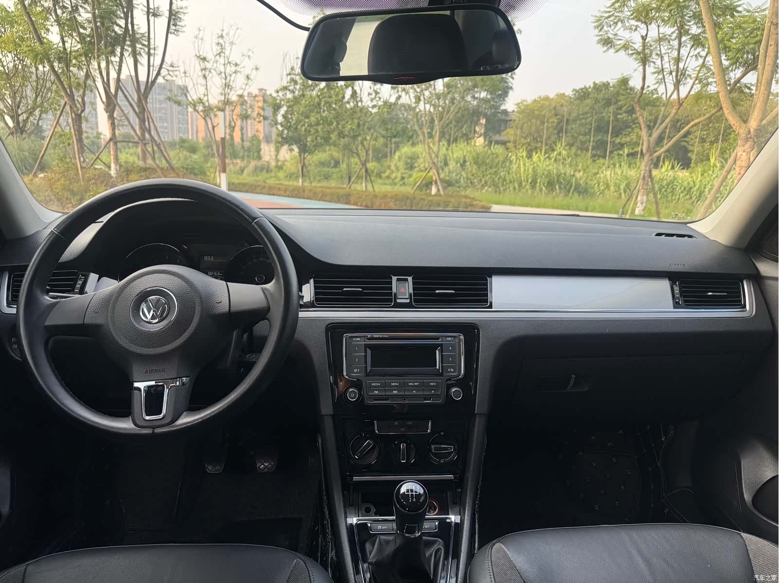 Volkswagen Bora, 2015 15