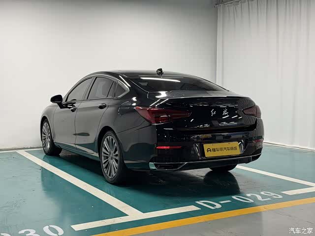 Hongqi H5, 2021 все фото
