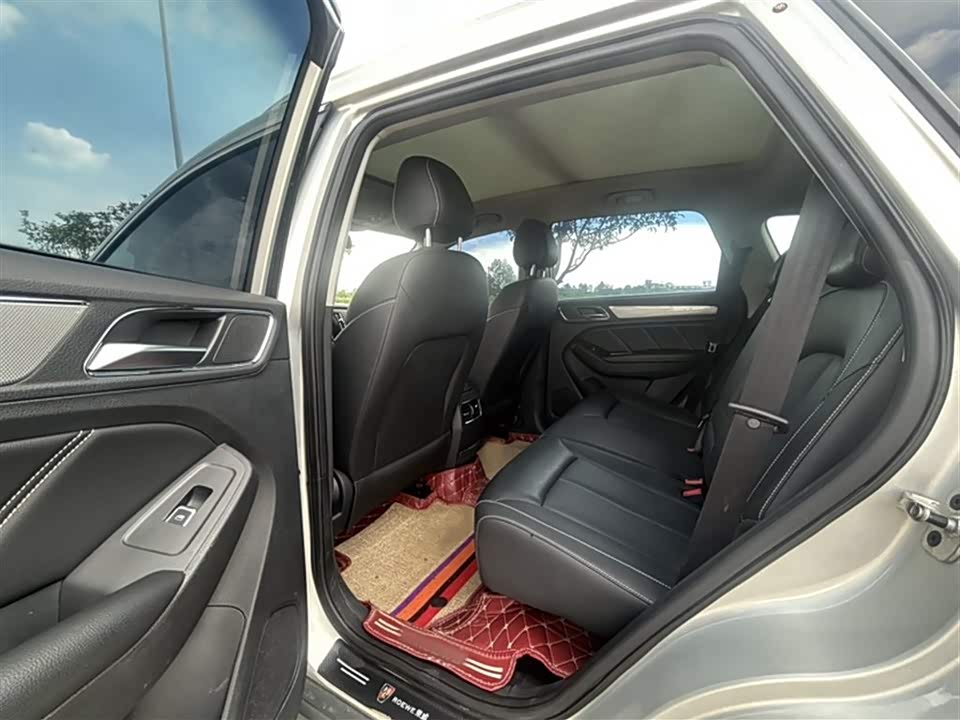 Roewe RX5 Roewe RX5