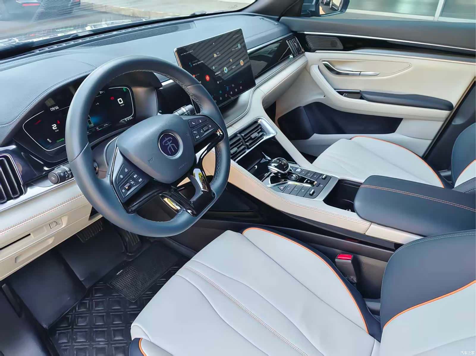 BYD Song, 2023 10