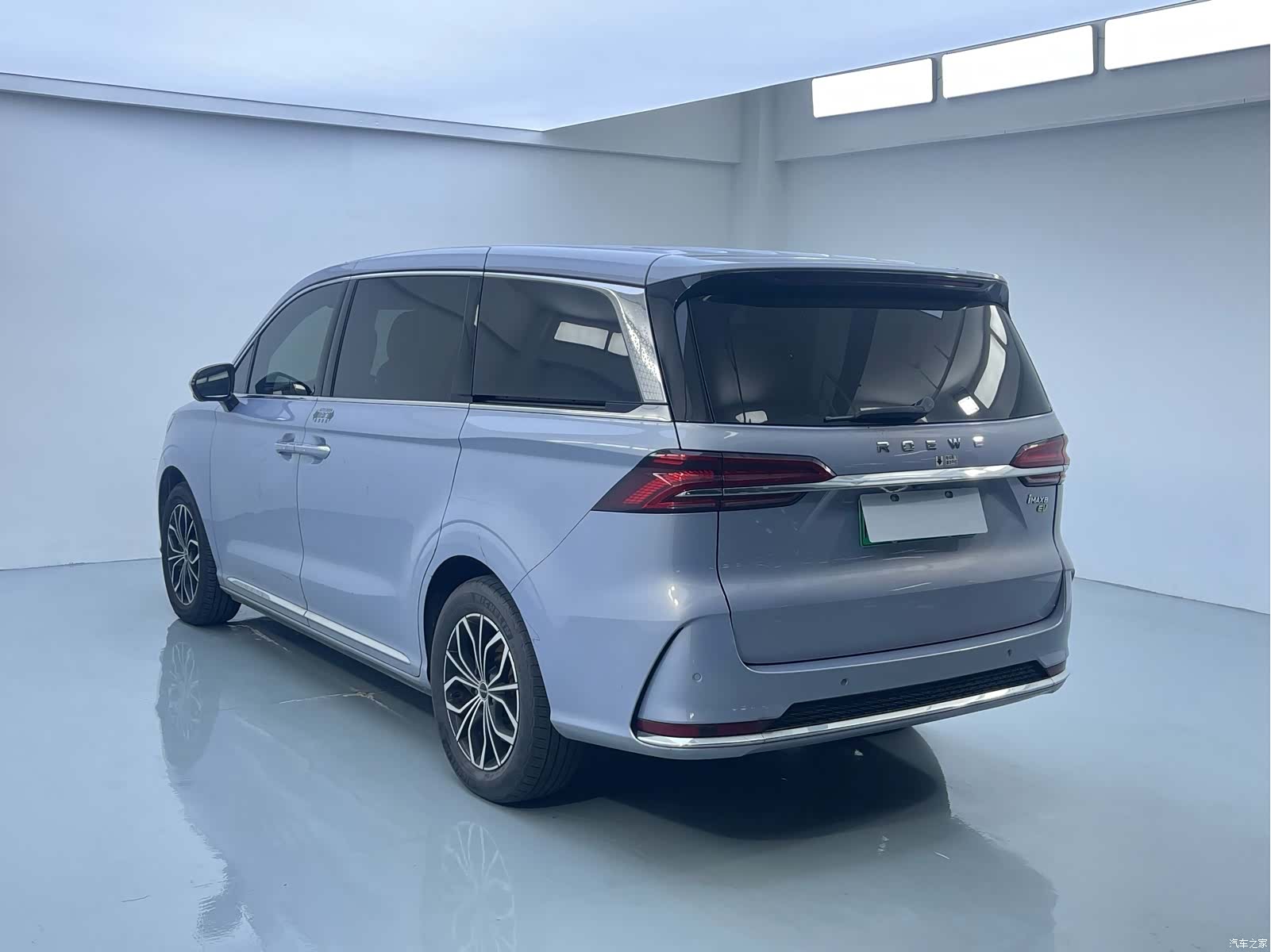 Roewe iMAX8, 2022 15