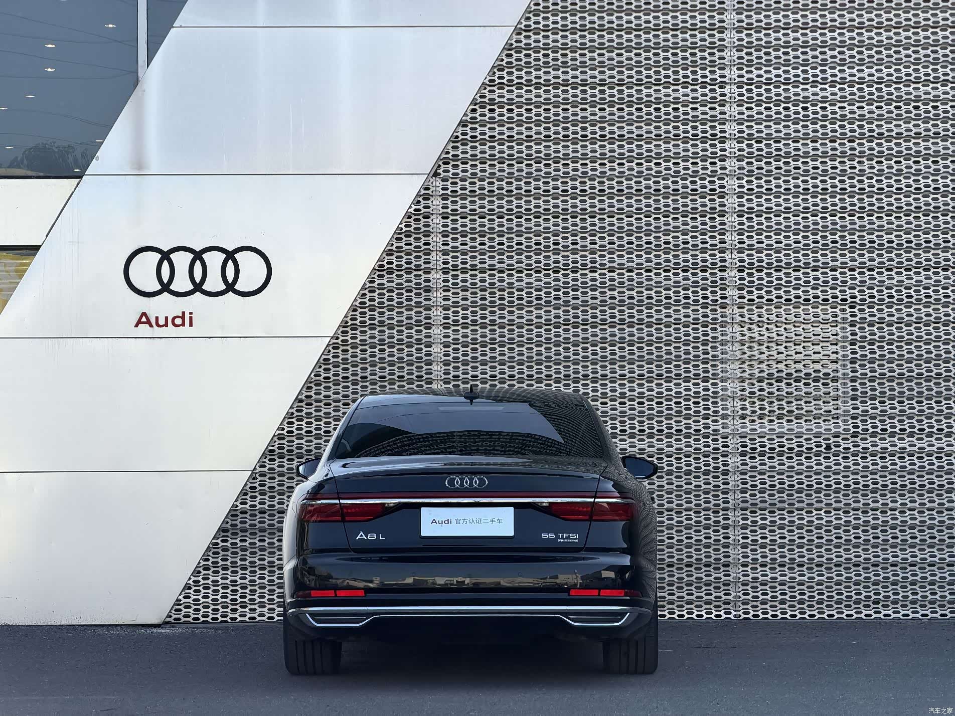 Audi A8L, 2018 все фото