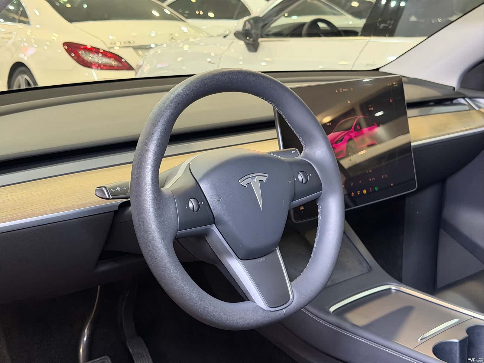 Tesla Model Y, 2022 11
