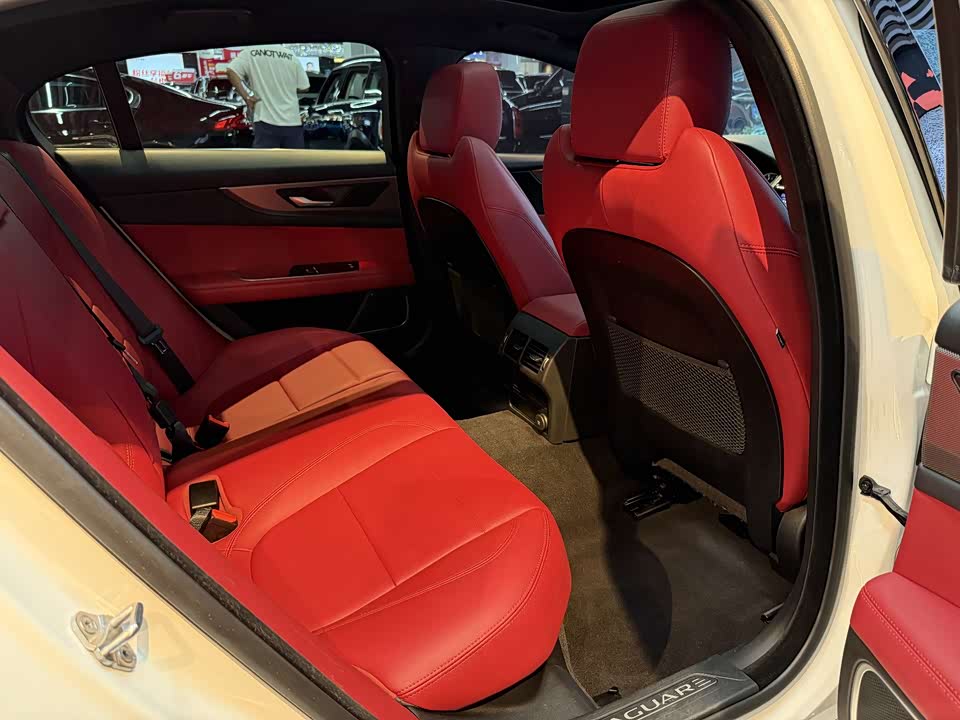 Jaguar XEL