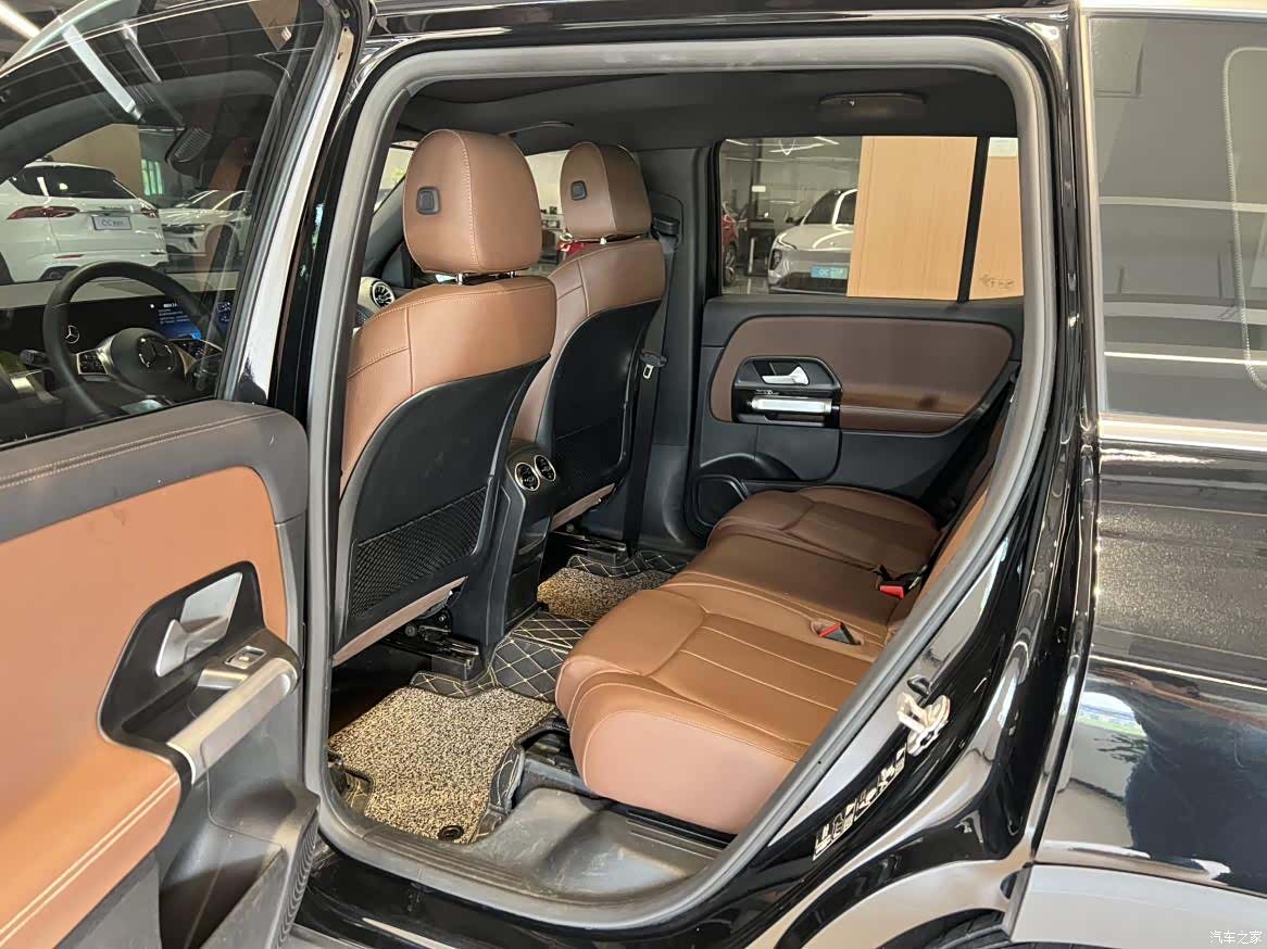 Mercedes-Benz GLB, 2024 11