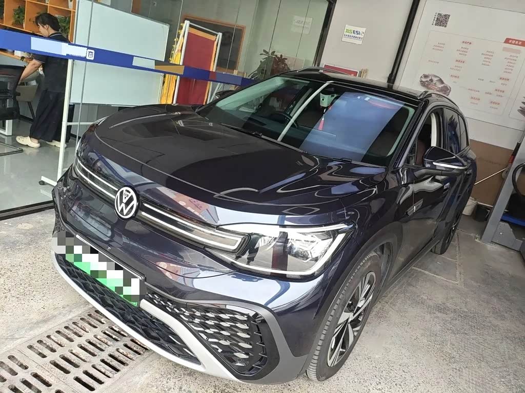 Volkswagen ID.6 CROZZ