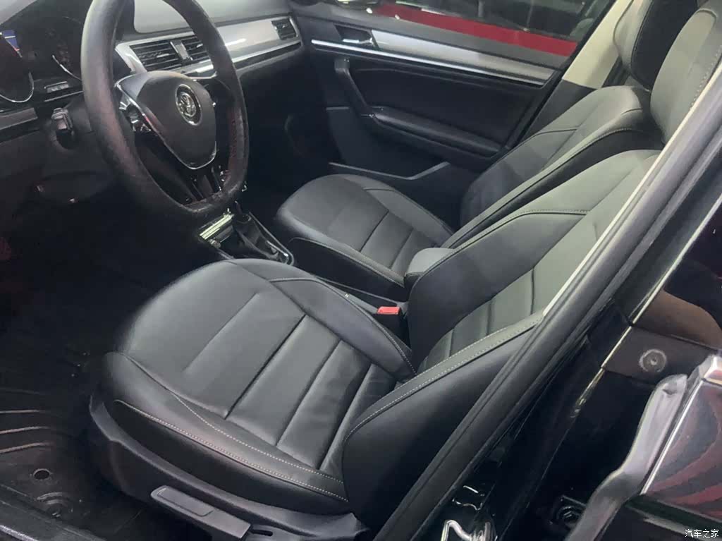 Volkswagen Bora, 2016 11