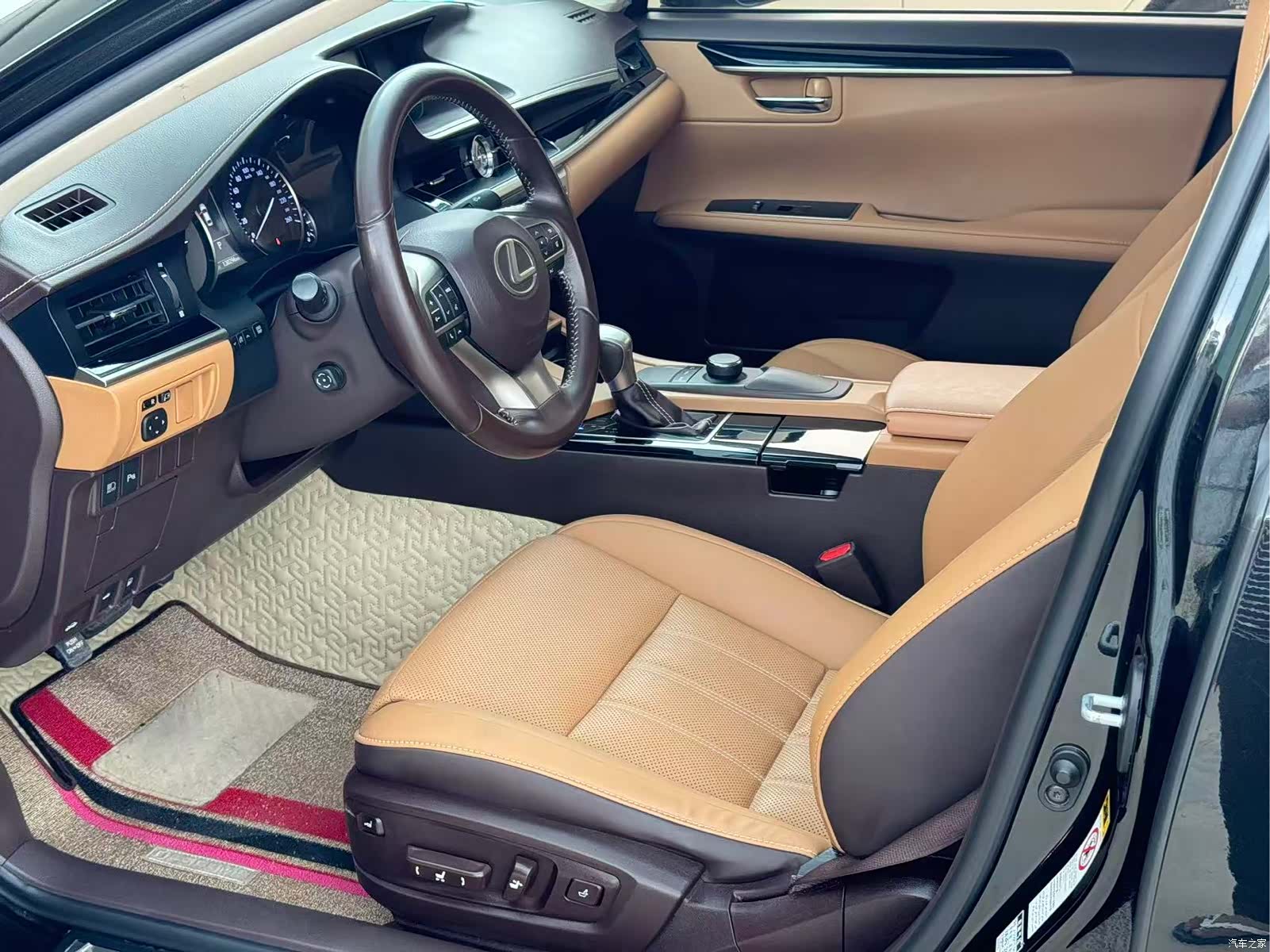 Lexus ES, 2017 все фото