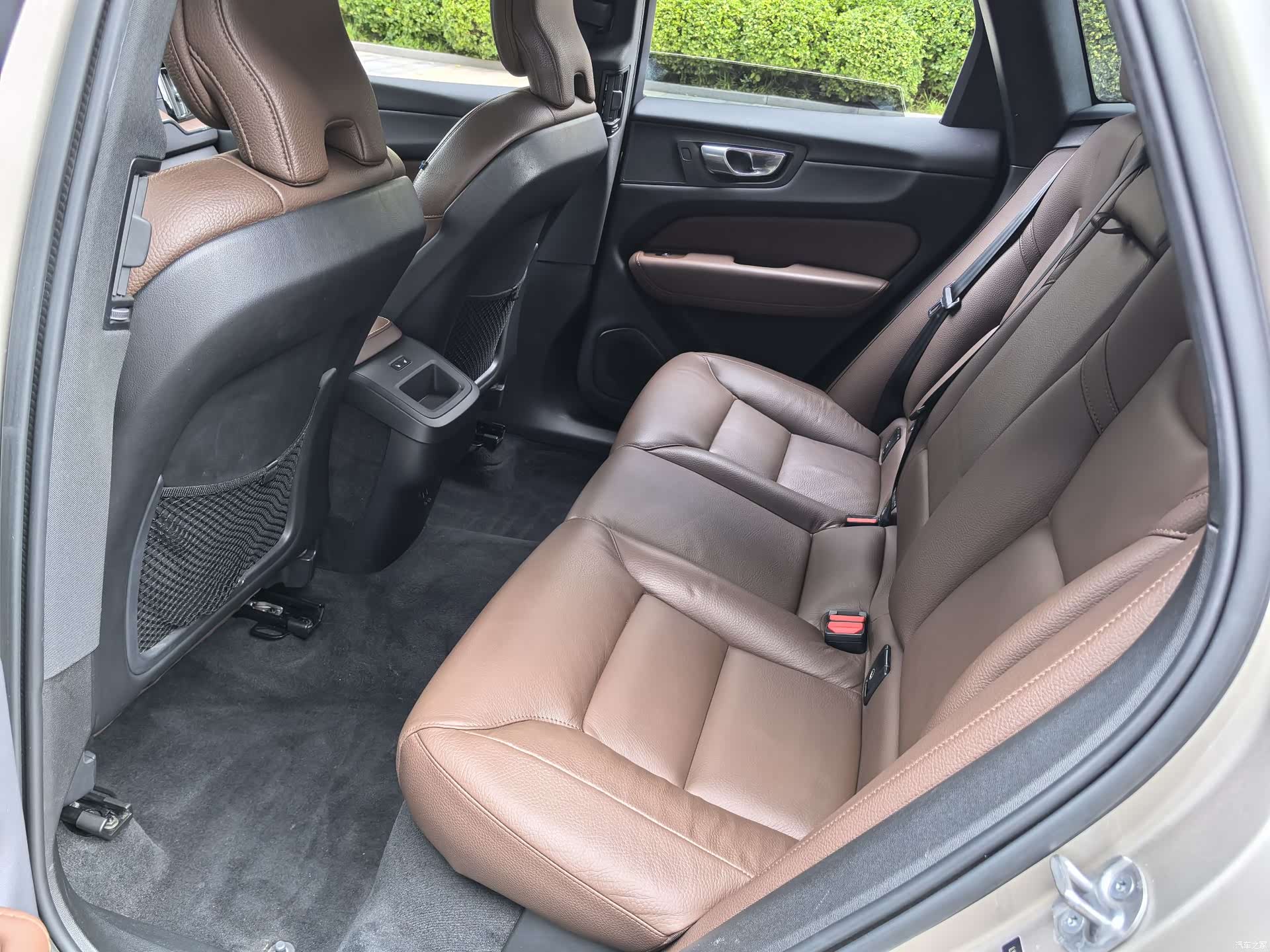 Volvo XC60, 2023 16