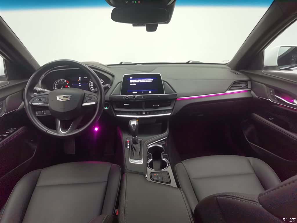 Cadillac CT4, 2020 все фото