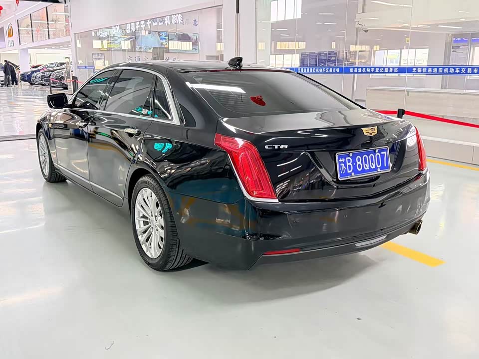 Cadillac CT6