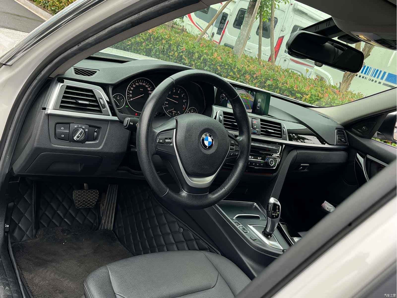 BMW 3 Series, 2016 11