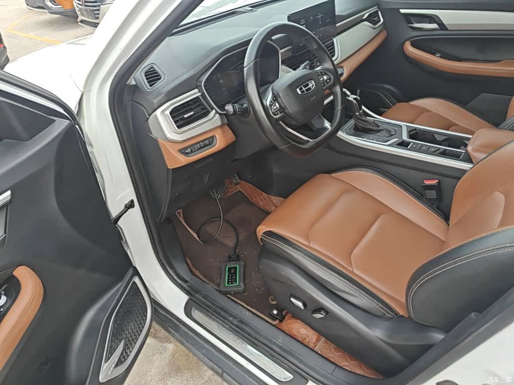 Geely X6, 2020 16