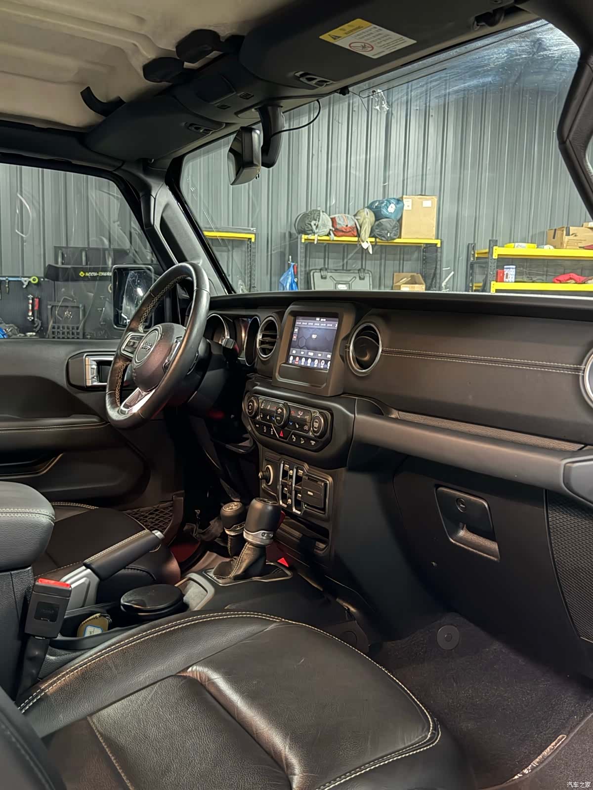 Jeep Wrangler, 2019 14