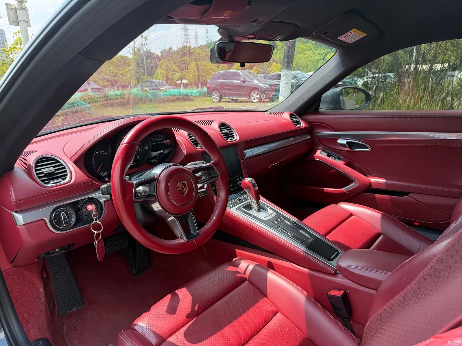 Porsche Cayman, 2018 10