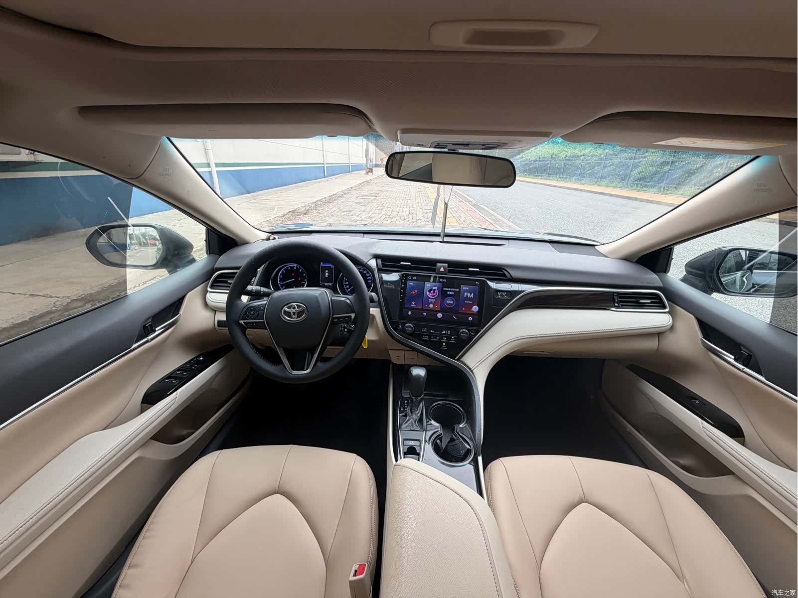 Toyota Camry, 2020 14