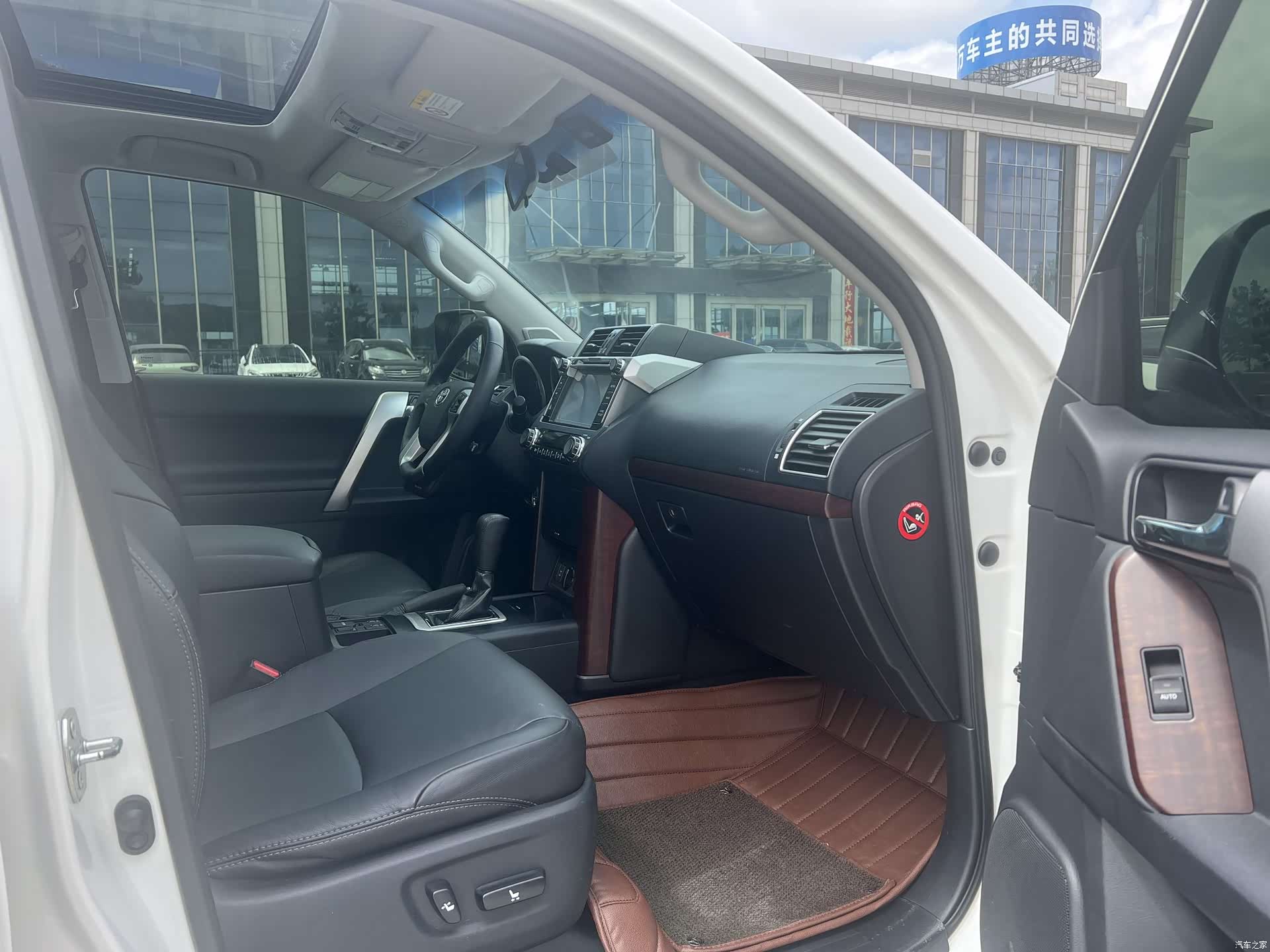Toyota Prado, 2014 4