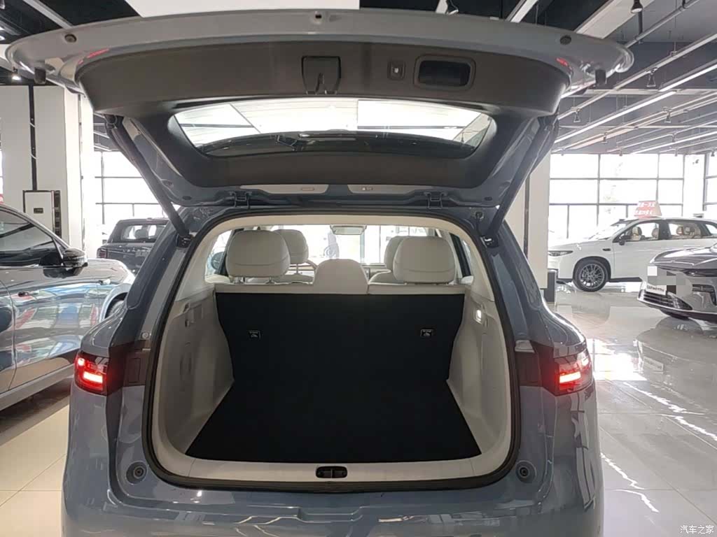 Leapmotor B10, 2025 19