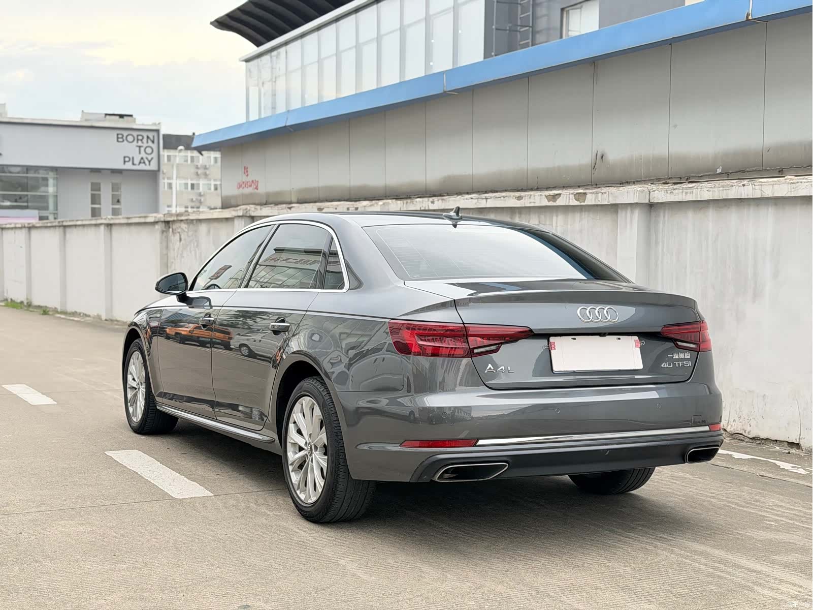 Audi A4L, 2019 7