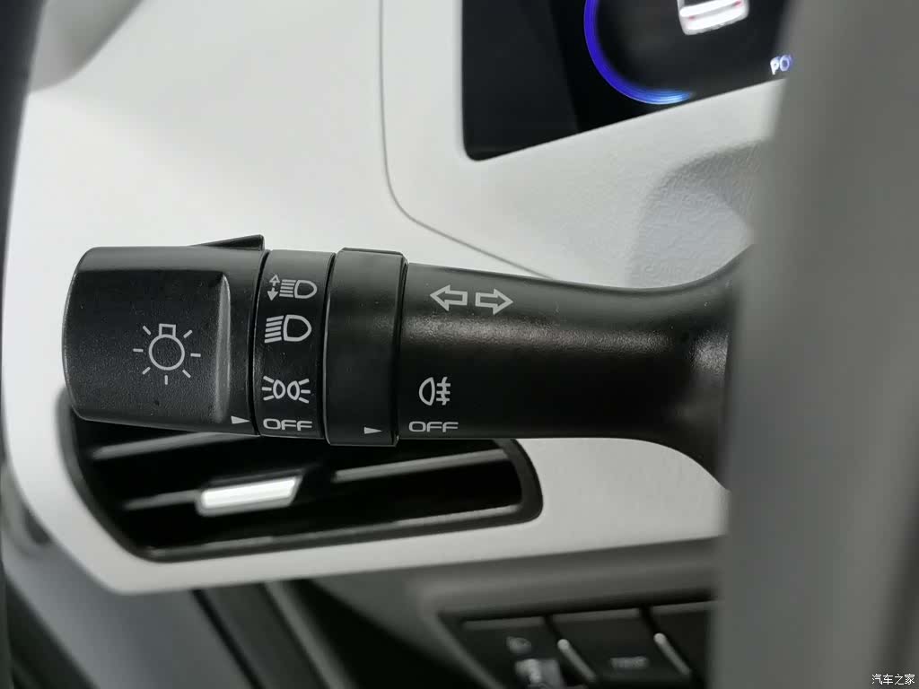 Geely Panda, 2023 21