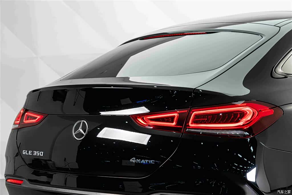 Mercedes-Benz GLE, 2023 8