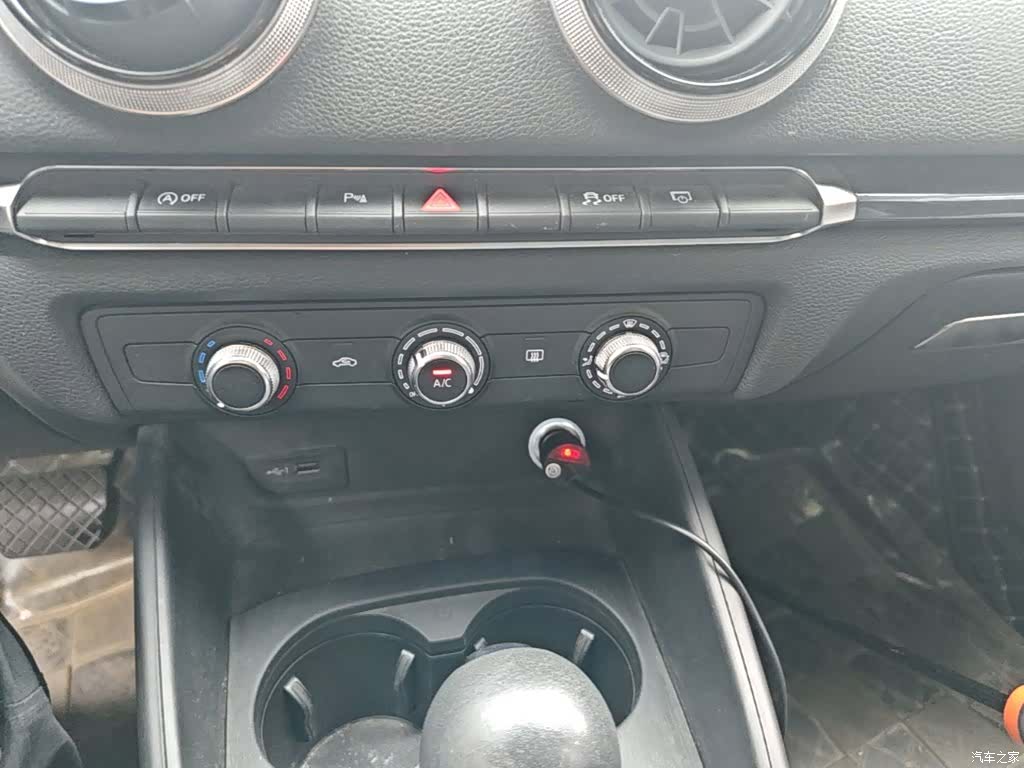 Audi A3, 2019 13