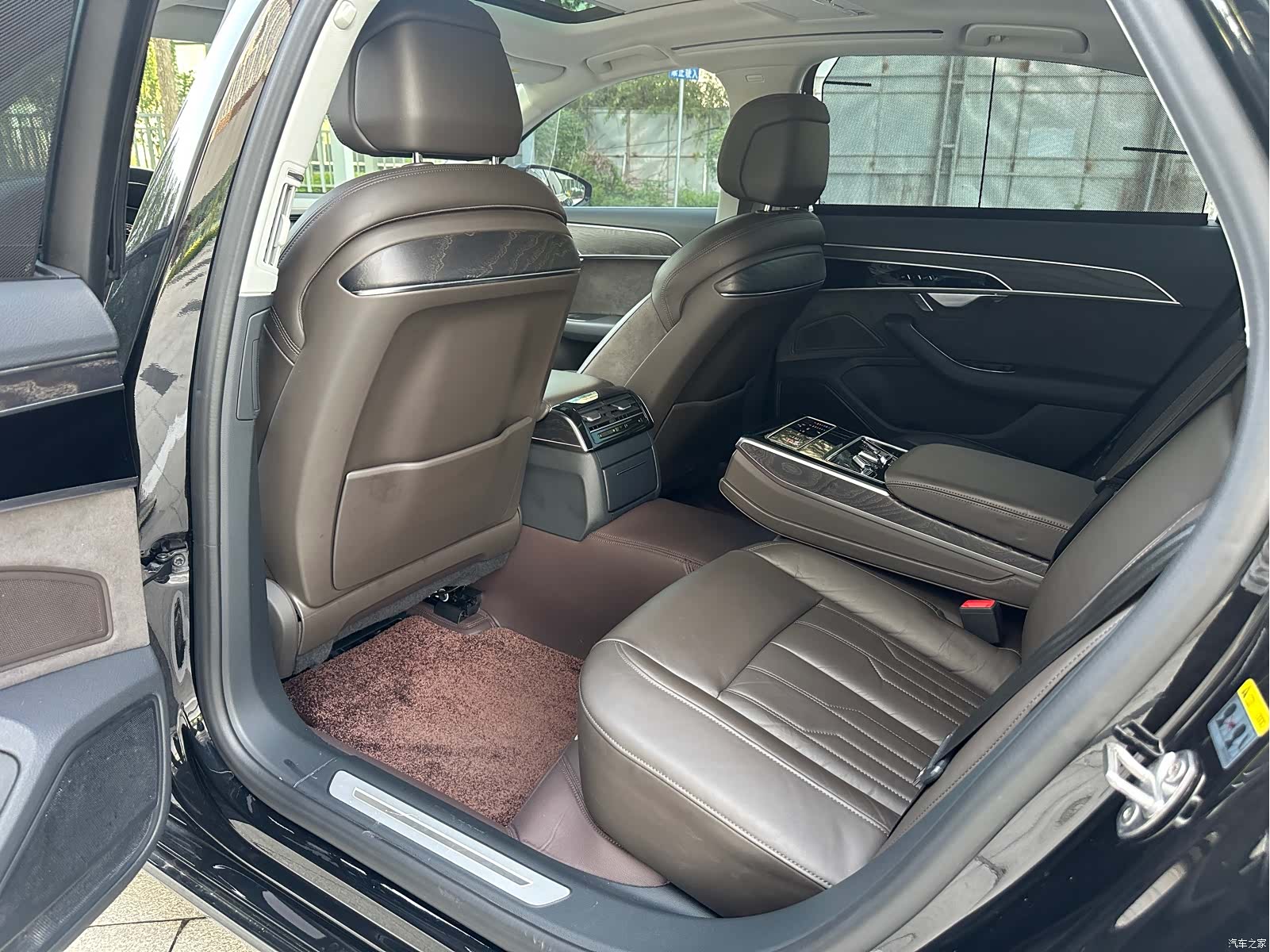Audi A8L, 2020 6
