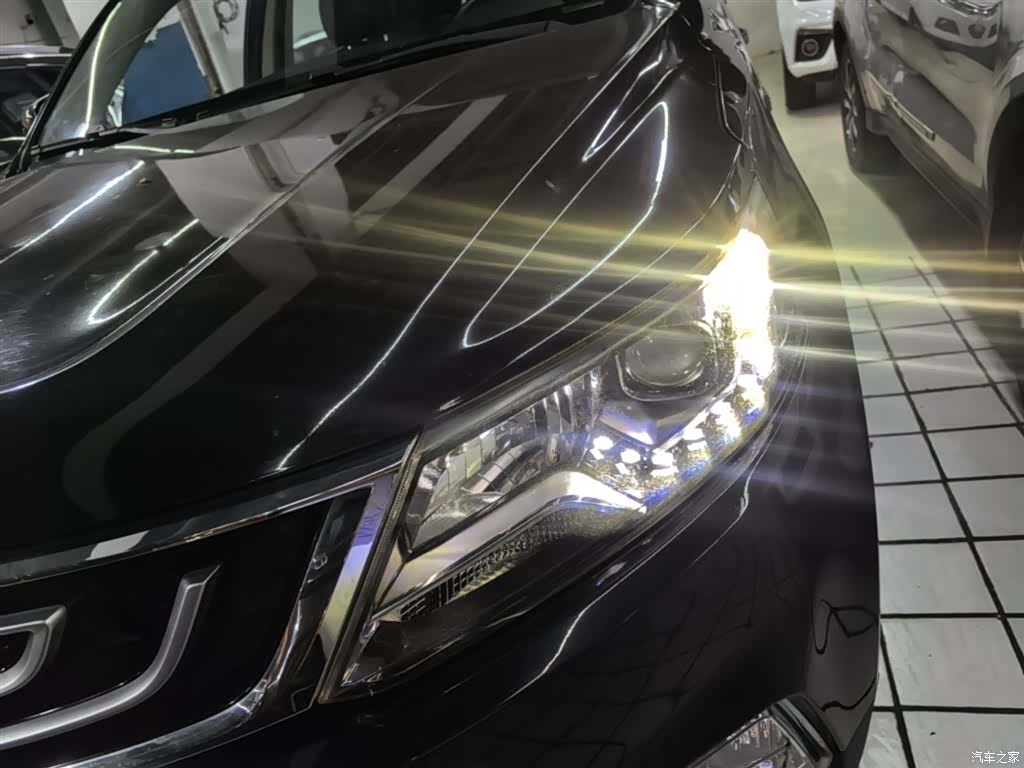 Geely X6, 2017 24