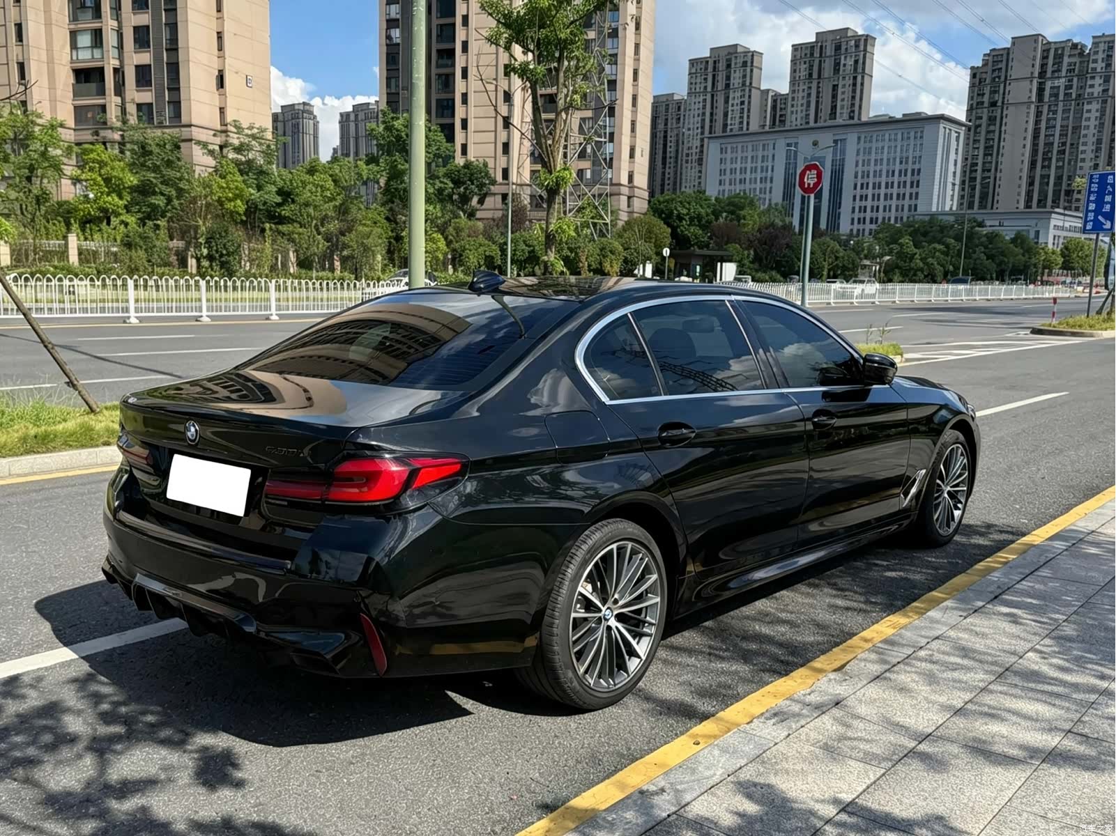 BMW 5 Series, 2023 7