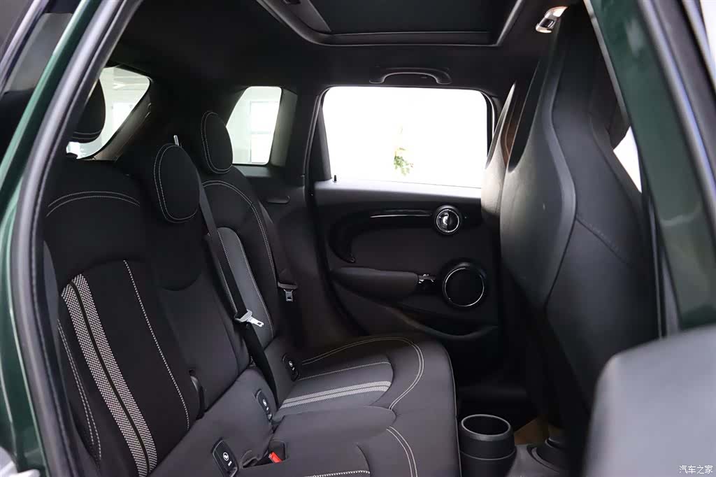 Mini Cooper, 2019 15