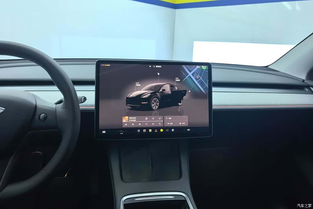 Tesla Model Y, 2024 13