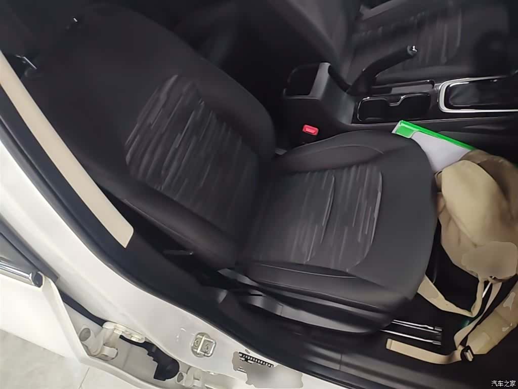 Chevrolet 320, 2019 25