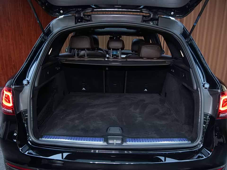 Mercedes-Benz GLC Mercedes-Benz GLC