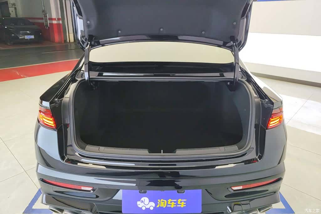 Geely Preface, 2025 4