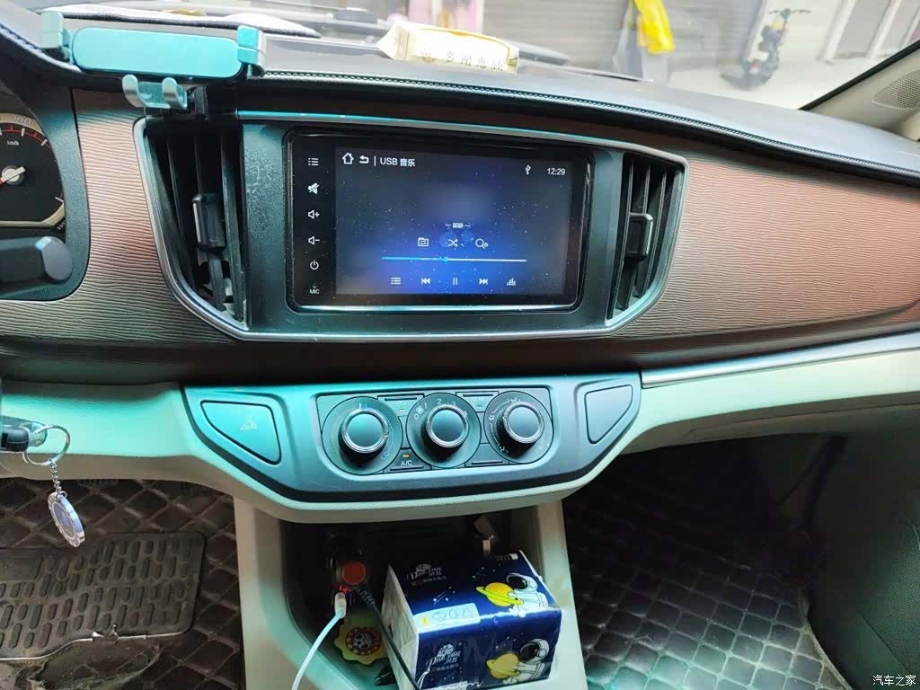 DongFeng M5L, 2018 6