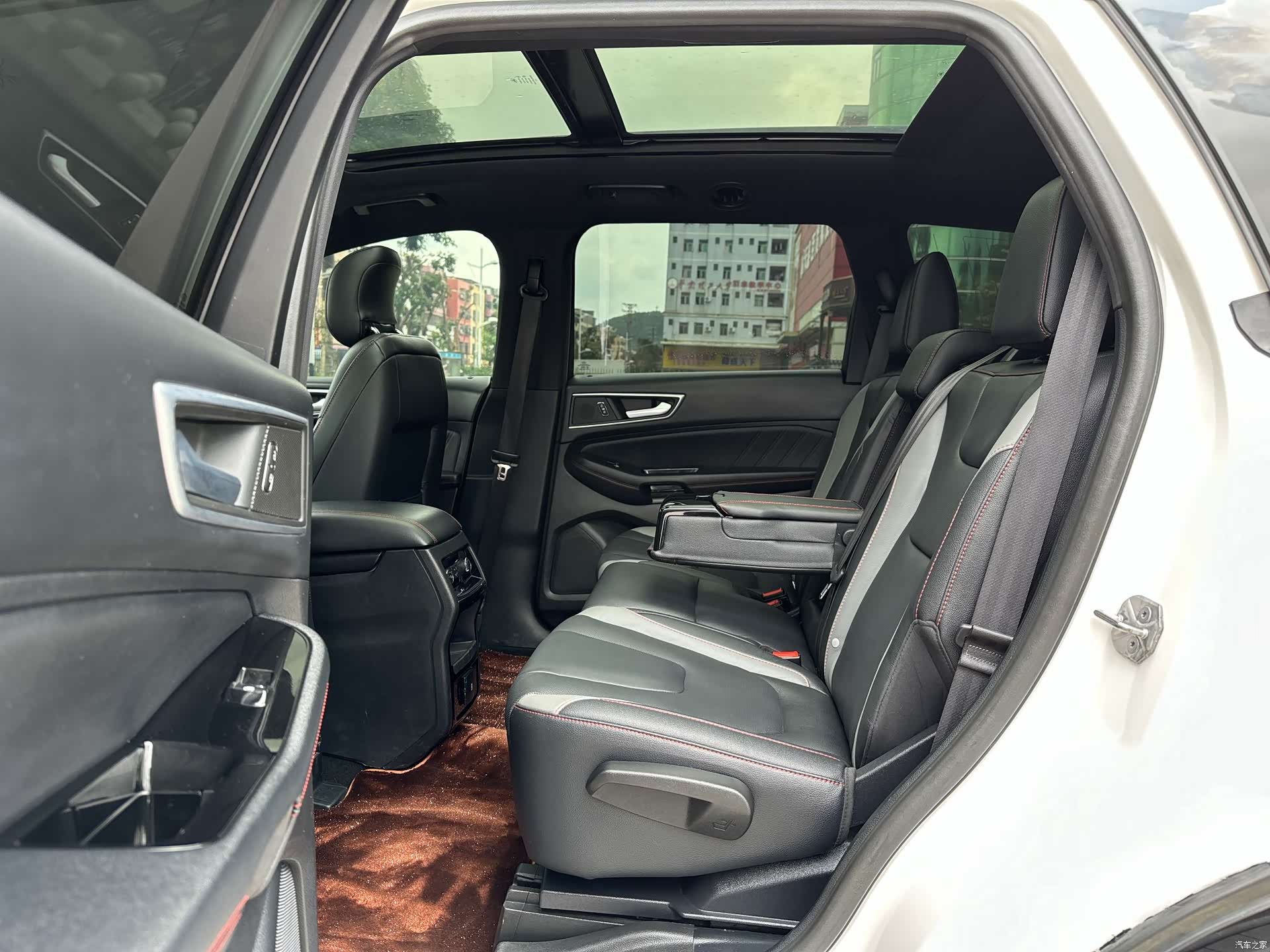 Ford Edge, 2020 13