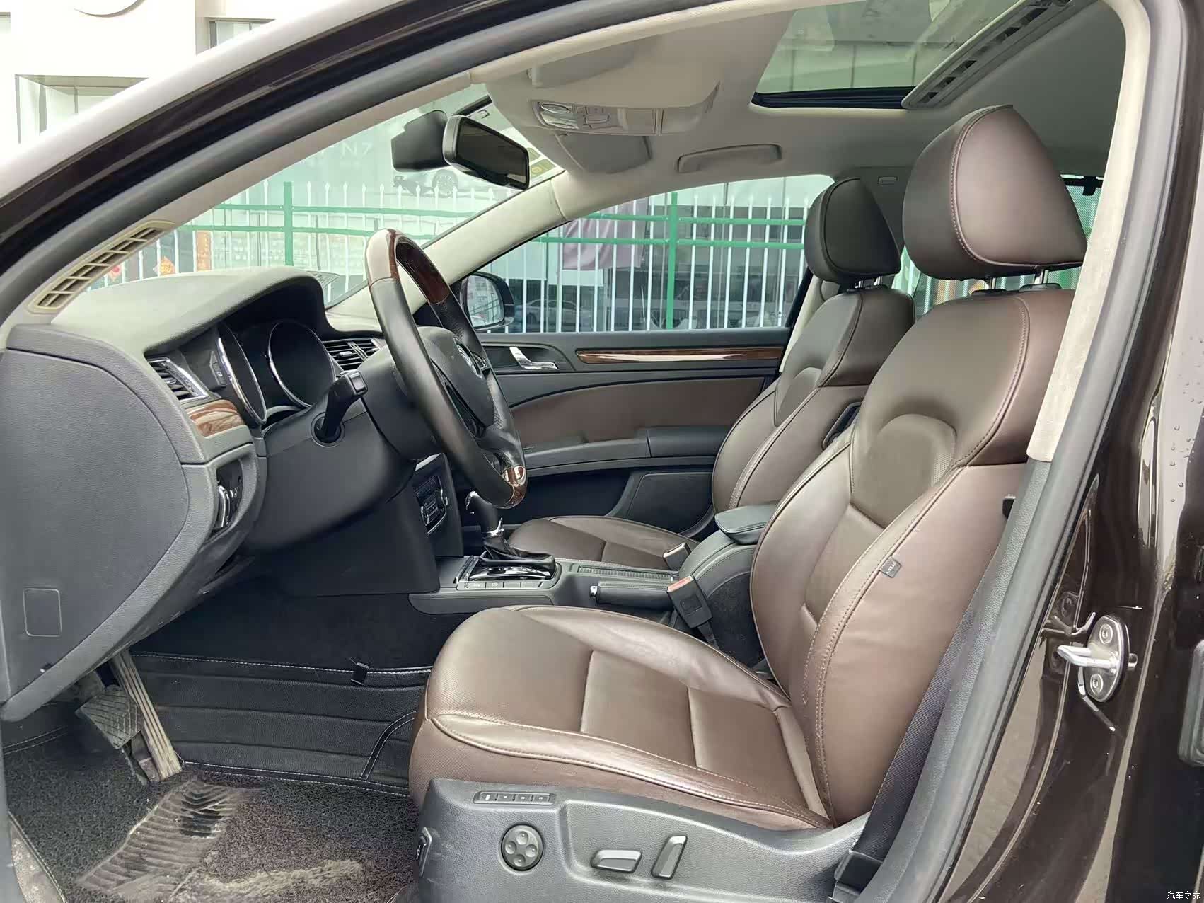 Skoda Superb, 2014 9