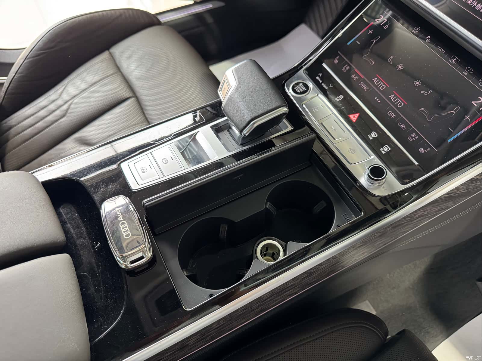 Audi A8L, 2021 39