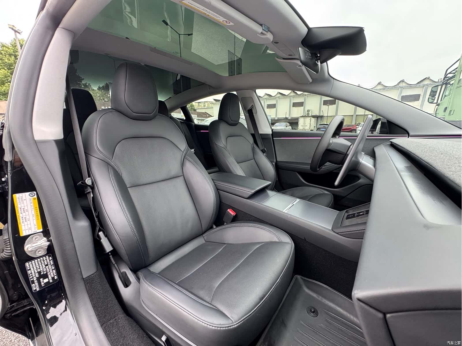 Tesla Model 3, 2024 7