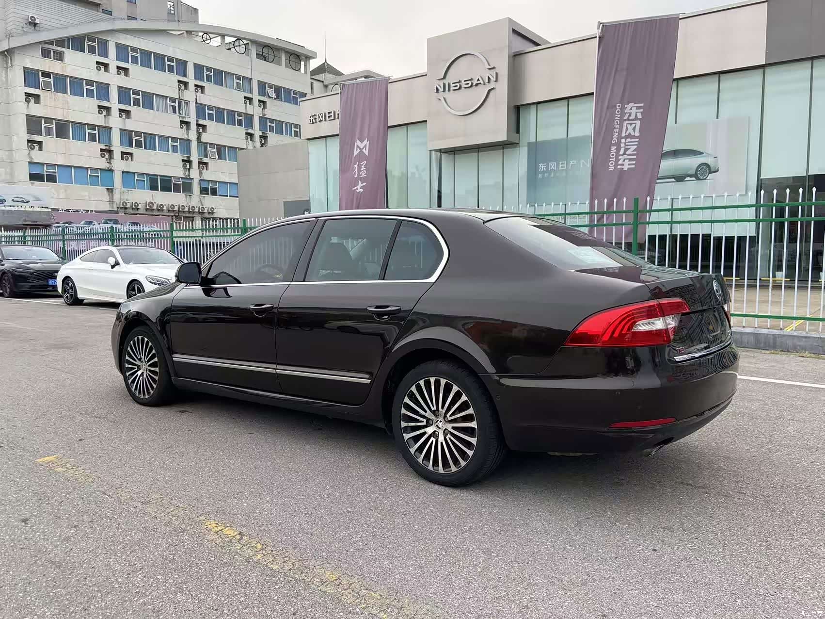 Skoda Superb, 2014 7