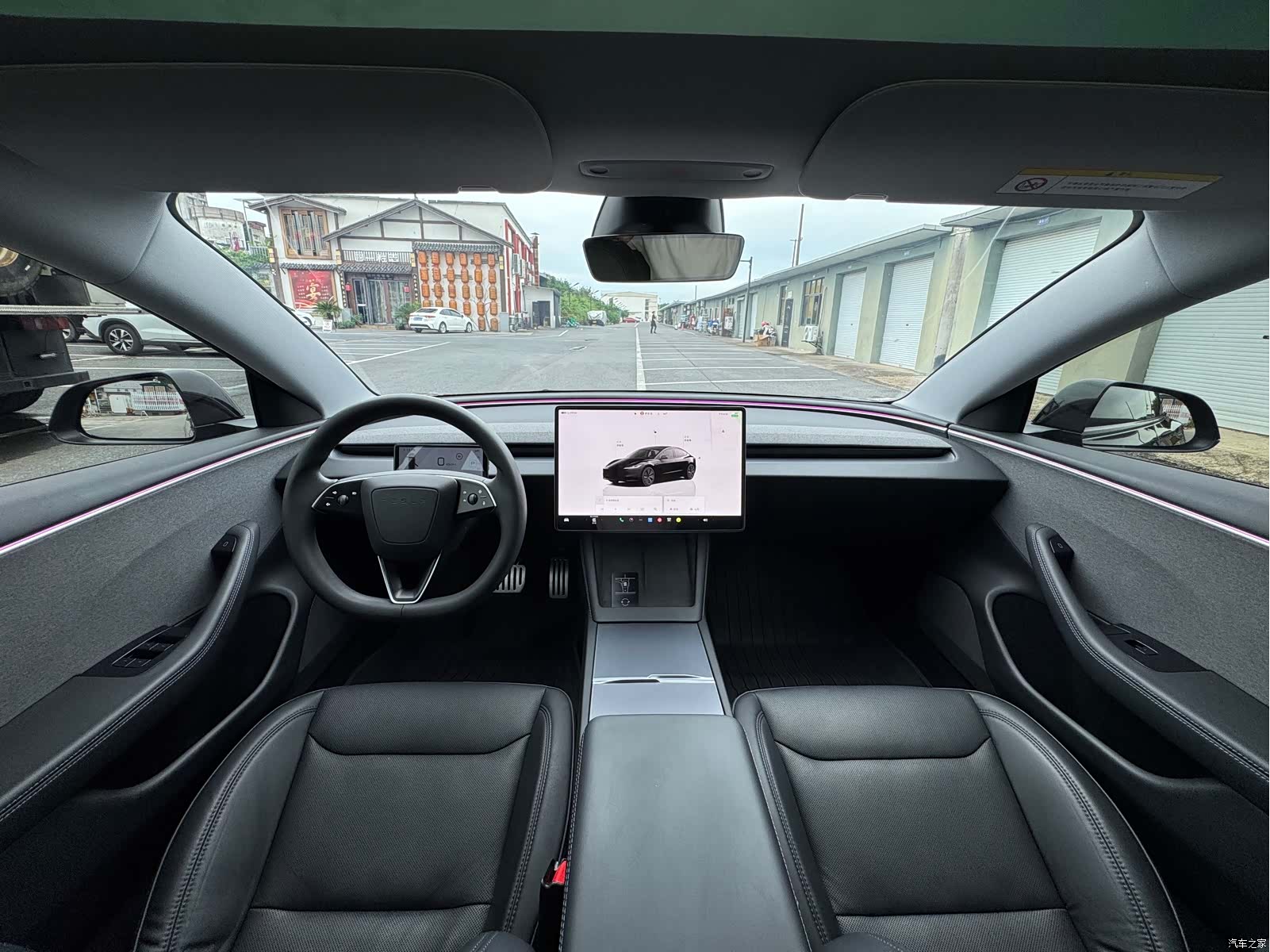 Tesla Model 3, 2024 9