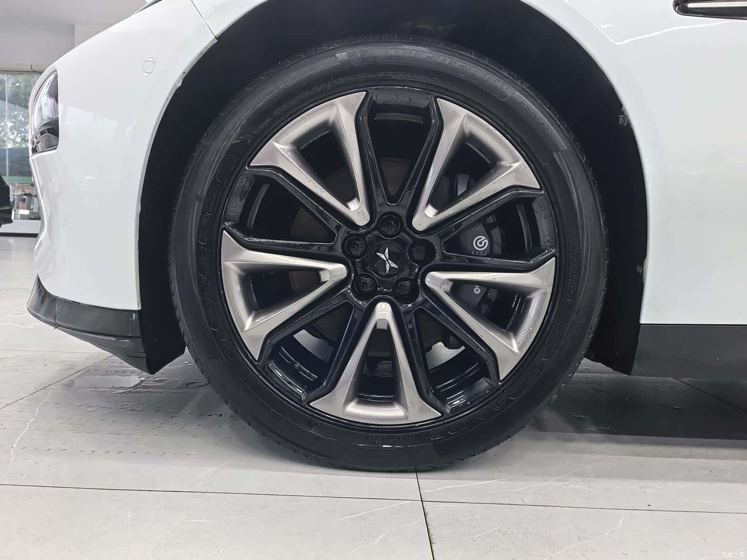 Xpeng P7, 2021 10