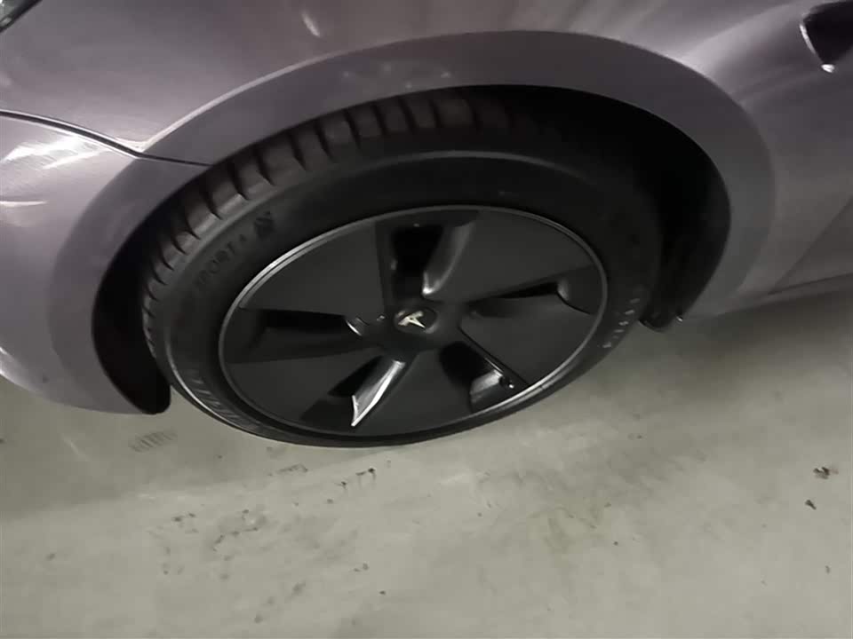 Tesla Model 3 Tesla Model 3