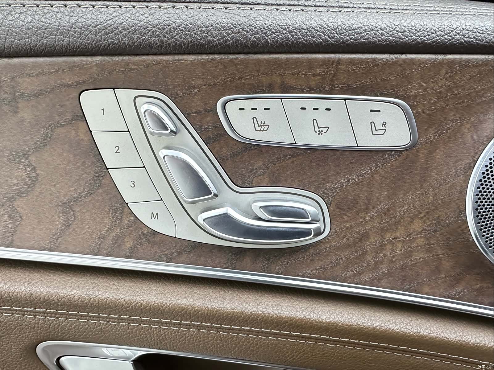 Mercedes-Benz E-Class, 2020 17