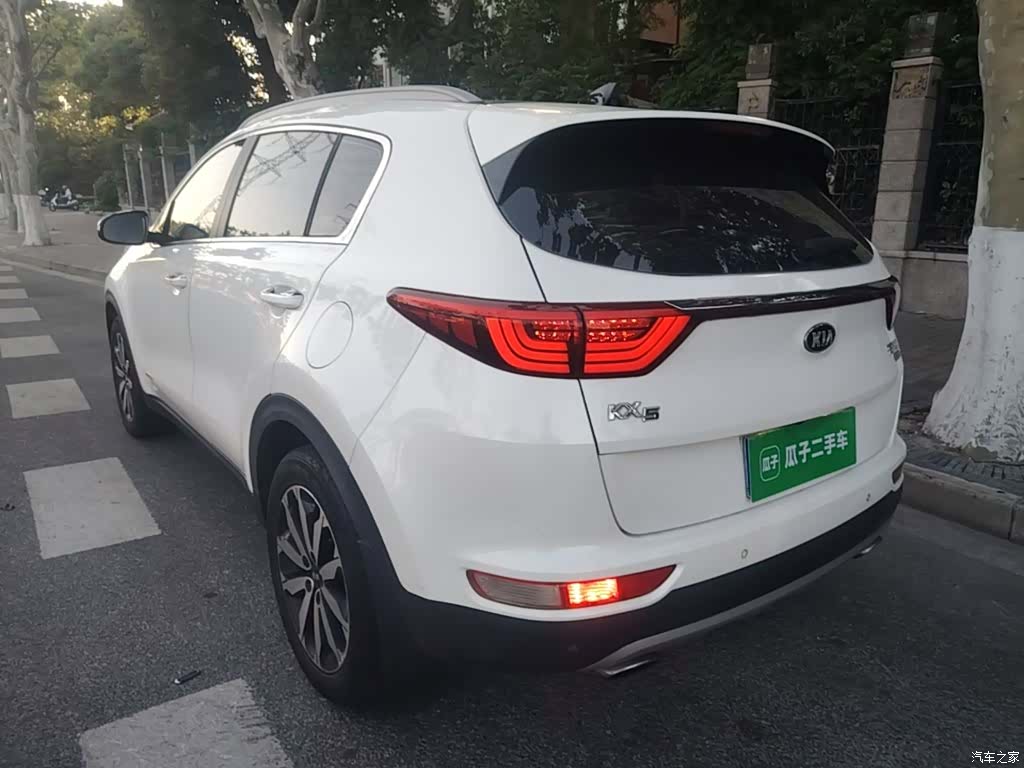Kia KX5, 2016 23