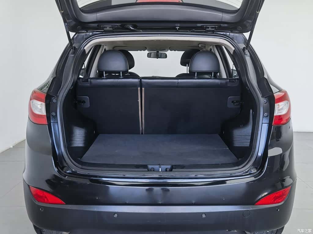Hyundai ix35, 2015 16