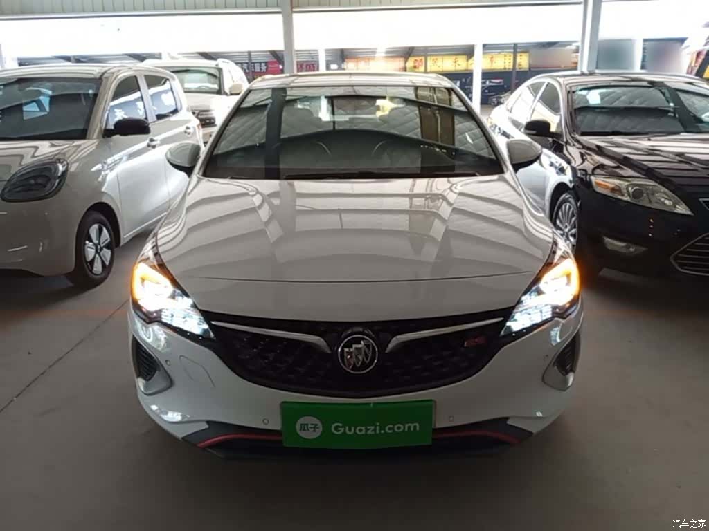 Buick Verano, 2018 3