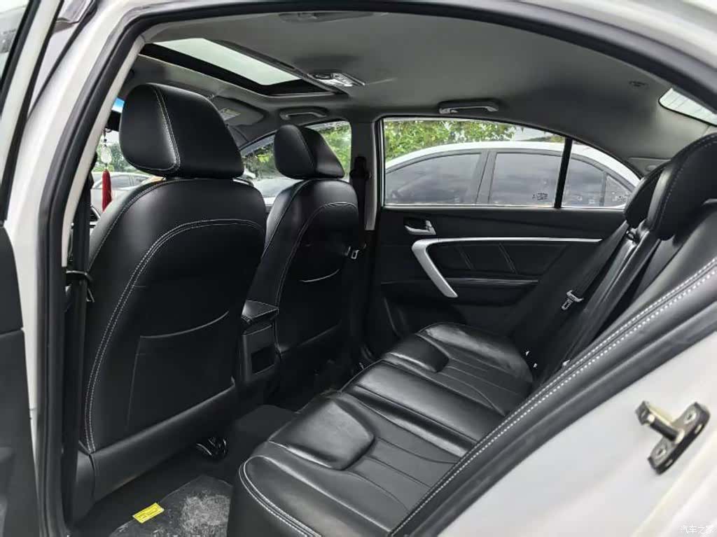 Geely Emgrand, 2016 все фото