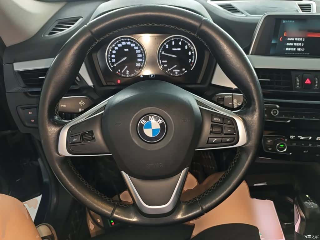 BMW X1, 2019 11